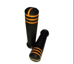 MANOPLA SOFT PRETA ANEIS DOURADO